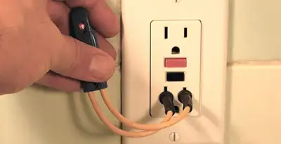 gfci circuits service testing ground fault circuit interrupter outlet to ensure electrical protection in New Orleans, LA