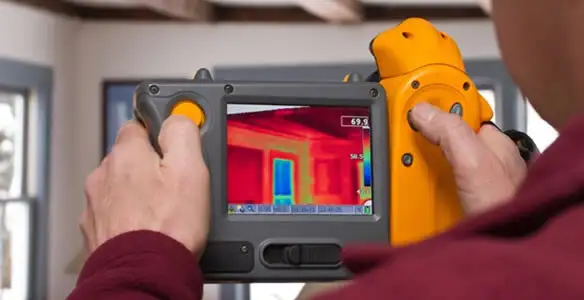 home energy audit service capturing thermal readings to analyze insulation and electrical efficiency in New Orleans, LA