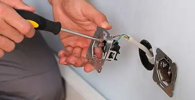 outlet repair services with professional electrical outlet wiring adjustment in New Orleans, LA